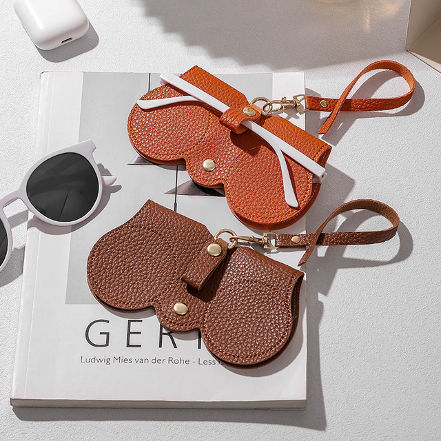 Manufacturer Hot Sale High-End Eco-Friendly PU Leather Portable Glasses Case Cute and Fashionable Summer Sunglasses Bag
