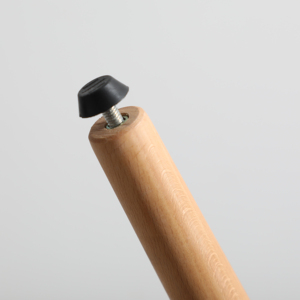 Vendita calda <span class=keywords><strong>mobili</strong></span> imbottiti gambe <span class=keywords><strong>in</strong></span> <span class=keywords><strong>legno</strong></span> sedia da pranzo <span class=keywords><strong>in</strong></span> tessuto <span class=keywords><strong>rosa</strong></span> per la casa