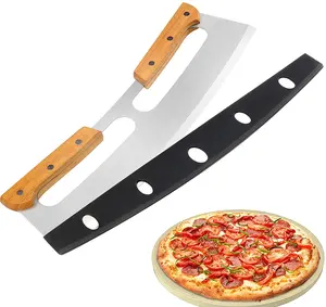 Ultimate Pizza kesici Rocker bıçağı, ahşap saplı Pizza dilimleyici koruyucu kapak