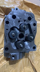 Pièces de moteur OM460LA, culasse de moteur a 4600101720 - Product Image 2