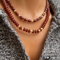 Collier en acier inoxydable au design original et tendance, perles en résine, accessoire géométrique superposé élégant pour femme, collection automne