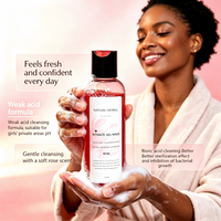 Gel lavant intime naturel à base de plantes, formule personnalisée, blanchissant, antibactérien, pH équilibré, pour femmes.