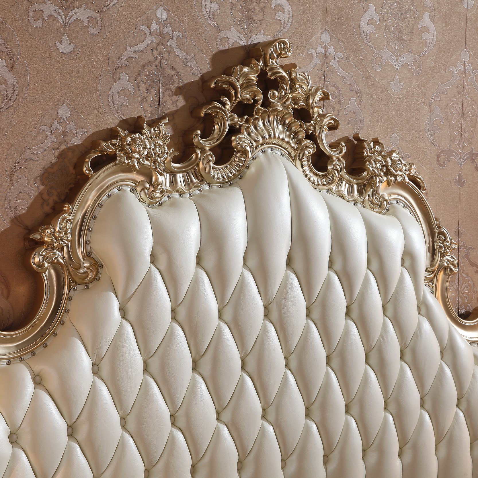 How to Choose the Best Rococo Design for Your Space