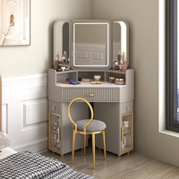 Table de maquillage triangulaire moderne et minimaliste Kaisang, de luxe léger, écologique, faite à la main, avec rangement, pour chambre à coucher