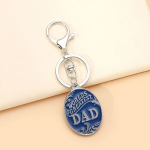 Portachiavi in Metallo Smaltato per la Festa del Papà, Regalo per Uomo, Ciondolo 'Il Miglior Papà del Mondo', Accessorio per Anziani - Product Image 6