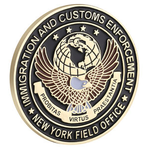 Monedas Metálicas Personalizadas OEM ODM con Esmalte Duro y Suave para Recuerdos de Clubes y Equipos - Product Image 1