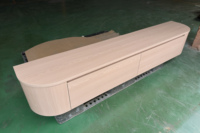 Meuble TV mural flottant avec extrémités incurvées et bords arrondis, placage bois, console multimédia minimaliste avec deux tiroirs