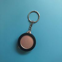 Porte-clés promotionnel personnalisé en forme de ruban adhésif de voiture, petit ruban de 1 mètre, cadeau promotionnel britannique pour homme, ruban en acier