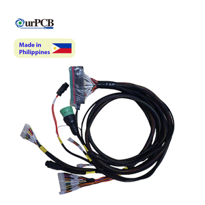 Assemblage de faisceau de câbles multi-connecteurs industriels personnalisés OEM avec gaine de protection tressée - Product Image 1