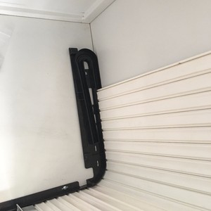 Armoire de classement à portes coulissantes Outstar, armoire verticale en acier avec porte à volet roulant, armoire de bureau en métal - Product Image 6