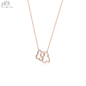 Collar con colgante de diamantes naturales y trébol de cuatro hojas doble entrelazado en oro rosa de 18 quilates para mujer, de Hong Kong Fine Jewelry Wholesaler - Product Image 2