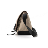 Tas Selempang Dada Besar Pria Motif Huruf Bahan PU Tahan Air, Grosir Langsung Pabrik, Cocok Semua Musim