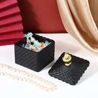 Porte-bougie carré en verre de luxe européen avec couvercle, boîte de rangement pour bijoux noir et blanc