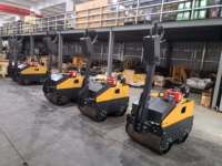 Rouleau compacteur vibrant autoporté à double tambour Kama Mini 178Fse, petit compacteur de sol et de béton, économe en énergie, force de compression de 24KN
