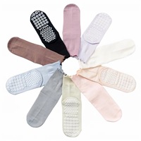 Chaussettes de yoga à dentelle pour femmes, chaussettes d'entraînement de Pilates professionnelles antidérapantes, chaussettes fines de sport et de fitness pour l'été