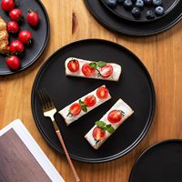 En gros, Ensemble d'assiettes en grès céramique noir mat, style nordique moderne, pour salade, accompagnement et dîner, pour hôtels et restaurants