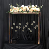 Décoration et fournitures de mariage BYXC, centre de table en métal doré de luxe de haute qualité pour les événements