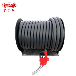 Hoge kwaliteit handmatige brandstofslangrol van 32-196 voet lengte voor olietankers - Product Image 1