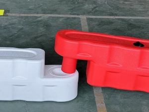 Nhà máy nhựa Go-Kart theo dõi hàng rào an toàn 30cm chiều cao Kart đua theo dõi nước đầy rào cản giao thông - Product Image 3