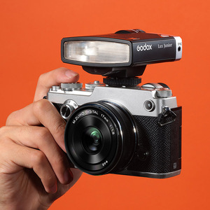 แฟลช Godox Lux Junior แบบติดฮอตชู ควบคุมด้วยมือ ใช้ได้กับกล้องทั่วไป พกพาสะดวก - Product Image 1