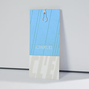 Finition mate en relief estampage à chaud étiquettes volantes de luxe étiquettes carte de visite avec logo étiquette volante personnalisée - Product Image 2