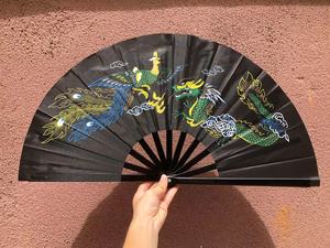 Ventaglio Pieghevole in Bambù da 33 cm (13 Pollici) con Design Personalizzato, Effetto UV Luminoso, per Festival, Rave e Grafiche a Tema Passione - Product Image 6