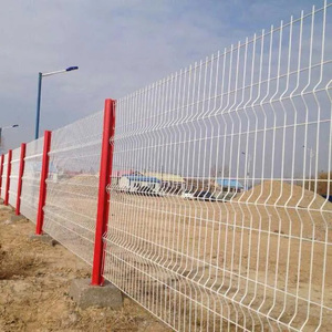 Panel de Malla de Alambre Soldada Curvada en 3D de Alta Calidad con Revestimiento de PVC de 50x200 mm <span class=keywords><strong>para</strong></span> Granja - Product Image 1