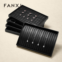 Plateau de présentation de bijoux noir, organisateur de bijoux en cuir PU pour boucles d'oreilles, bagues, colliers, pour vitrine de boutique et photographie