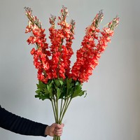 Élégante branche artificielle de delphinium corail de 108 cm avec tige filaire pliable, fausse fleur pour vase de maison et décoration de scène de mariage