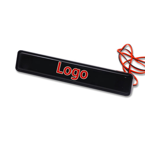 Lumière décorative de voiture, système d'éclairage automobile modifié, logo de voiture personnalisé, lampe de calandre moyenne, emblème de calandre de voiture, calandre avant LED - Product Image 1
