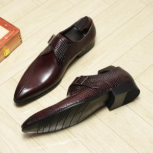 Chaussures montantes décontractées et élégantes en cuir véritable faites à la main, à bout fermé, pour le bureau et les occasions spéciales - Product Image 3