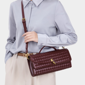 Borsa a <span class=keywords><strong>tracolla</strong></span> in pelle intrecciata con patta, versatile, orizzontale, da sera, per donna - Product Image 2