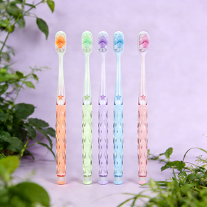 Brosses à dents pour adultes faciles à utiliser et douces pour le nettoyage, vente en gros, échantillon gratuit, soins dentaires, brosse à dents pour appareils dentaires - Product Image 1