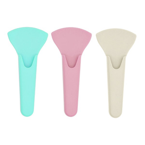 <b>Kitchen</b> <b>Scissor</b> Sleeve Magnetic Large Storage Holder For Refrigerator <b>Kitchen</b> Use PP Material Green Red Black Color Options - Product Image 1