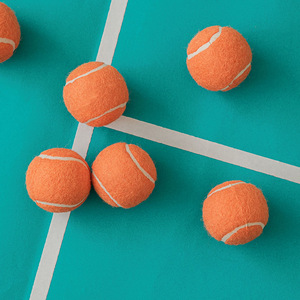 Juguete Masticable de Goma Resistente para Perros con Forma de Pelota de Tenis - Autoentretenimiento y Antiaburrimiento para Border Collies, Golden Retrievers, Corgis y Todas las Razas - Product Image 1