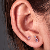 Bijoux de piercing en titane ASTM F136 avec zircone cubique ronde et zircone cubique en forme de poire, boucles d'oreilles hélix, vente en gros, bijoux de mode pour femme