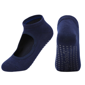 Chaussettes confortables à talon ouvert pour femmes, en tissu respirant avec adhérence renforcée en silicone pour les entraînements pieds <span class=keywords><strong>nus</strong></span> - Product Image 2