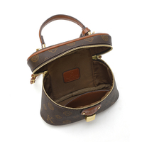 Haut de gamme luxueux classique décontracté fourre-tout sac à main fermeture à glissière en forme de boîte caractéristique à la mode chaîne