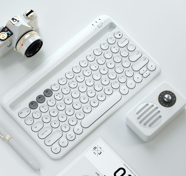 Retro Round Keycaps Candy Color Multi-device Rechargeable Wireless Blue Tooth Keyboard for iPad Tablet Phone