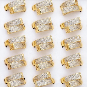 Jxx <span class=keywords><strong>Lot</strong></span> de En Stock Hommes Femmes <span class=keywords><strong>Bague</strong></span> En Alliage De Laiton Plaqué Or Dubaï Or De Luxe Mode Zircon Bijoux Anneau - Product Image 4
