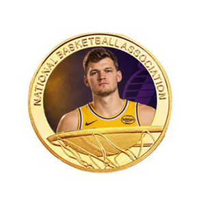 Ensemble de 5 pièces de monnaie commémoratives en or de l'équipe des Lakers de Los Angeles, avec joueurs de basket-ball, à collectionner, avec protection en acrylique - Product Image 3
