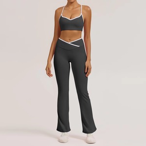 ชุดโยคะ 2 ชิ้น ขายส่ง รับทำโลโก้ เสื้อผ้ากีฬาผู้หญิง ระบายอากาศได้ดี ชุดออกกำลังกาย ชุดฟิตเนส เสื้อโยคะและกางเกงเลกกิ้ง - Product Image 3