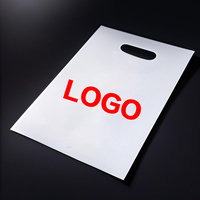Sacs de courses promotionnels personnalisables réutilisables en LDPE avec poignée découpée, impression sérigraphique, fabriqués en Chine, pour usage commercial