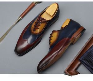 Zapatos de hombre de lujo y a la moda con cordones, con diseño combinado de estilo italiano. Zapatos de vestir y Oxfords de cuero para hombre. - Product Image 5