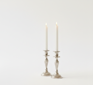 Ensemble de bougies coniques blanches classiques, 2 pièces, faites à la main, en cire de soja et de paraffine, sans fumée, non parfumées, pour la décoration de la maison et les fêtes - Product Image 1