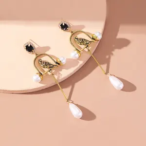 Jewelry Supplier Direct Selling Zircon Pearl Dangle Earrings 18K Gold Plated Creative Bird Pearl Pendant Earrings