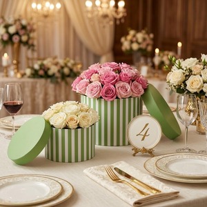 Gift <b>box</b> with lid, suitable for giving gifts, green and <b>white</b> striped round gift <b>box</b>, customizable according to needs - Product Image 3