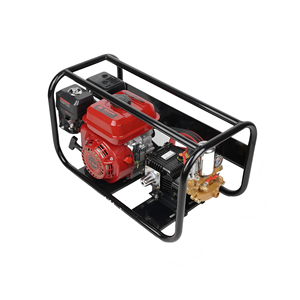 เครื่องพ่นยาเกษตรแบบพกพา 7.5 แรงม้า 4 จังหวะ ใช้ได้ทั้งน้ำมันเบนซินและดีเซล ให้ผลผลิตสูง พร้อมช่องจ่ายน้ำขนาด 22 มม. สามช่อง - Product Image 3