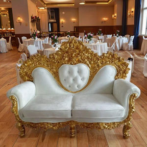 दिल का आकार उत्कृष्ट कटिंग डिजाइन शादी सोफे सुनहरे लकड़ी के सोफे प्यार सीट शादी समारोह होटल दुल्हन सोफा - Product Image 5