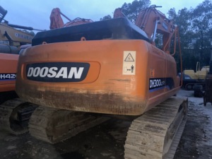 รถขุด DOOSAN DX300LC-9C ขนาด 30 ตัน สภาพ 95% ใหม่ พร้อมใบรับรอง EPA CE รถขุดขนาดใหญ่ Doosan 300 มือสอง doosan220 dh300 - Product Image 3